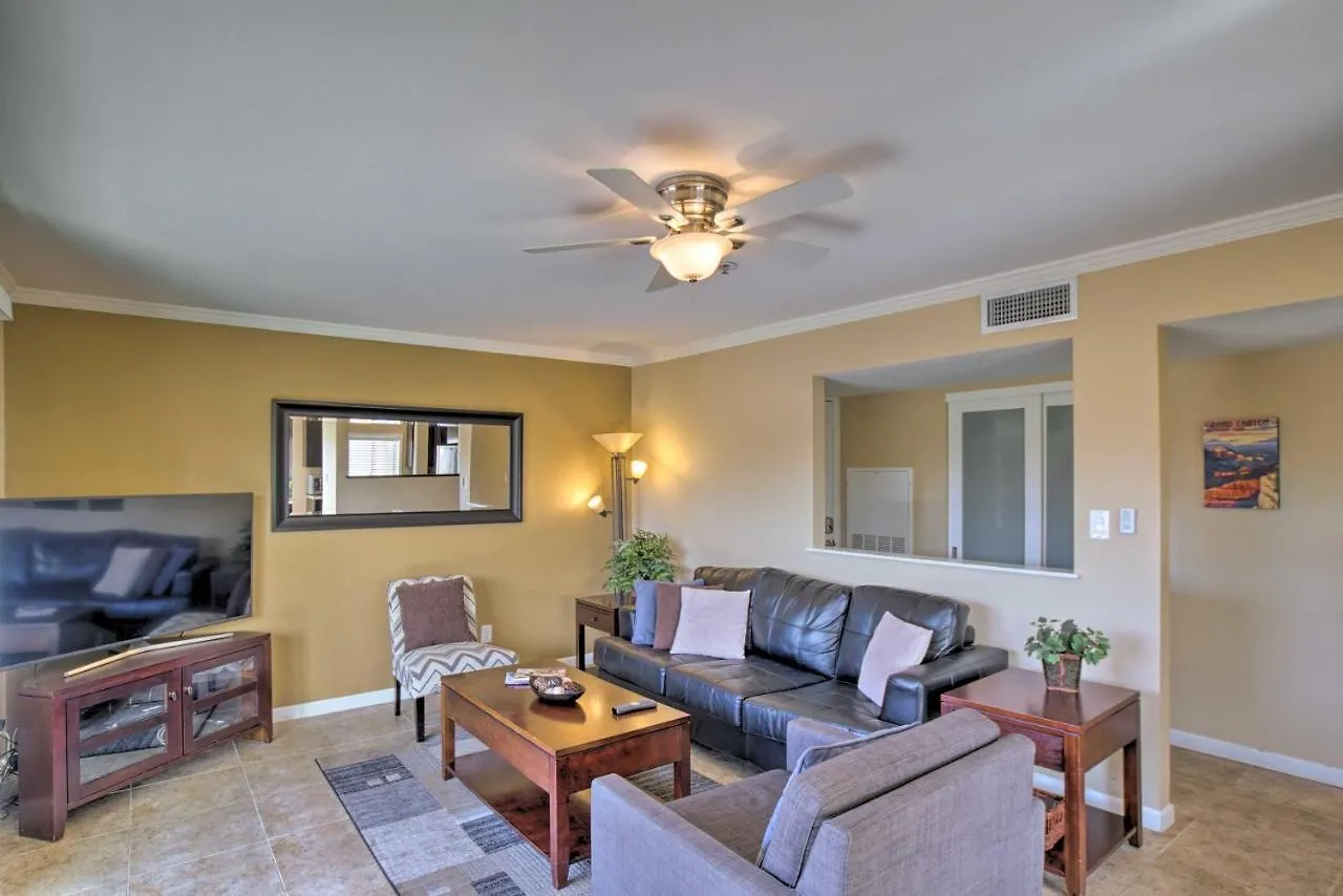 Scottsdale Condo On Golf Course With Pool Access!